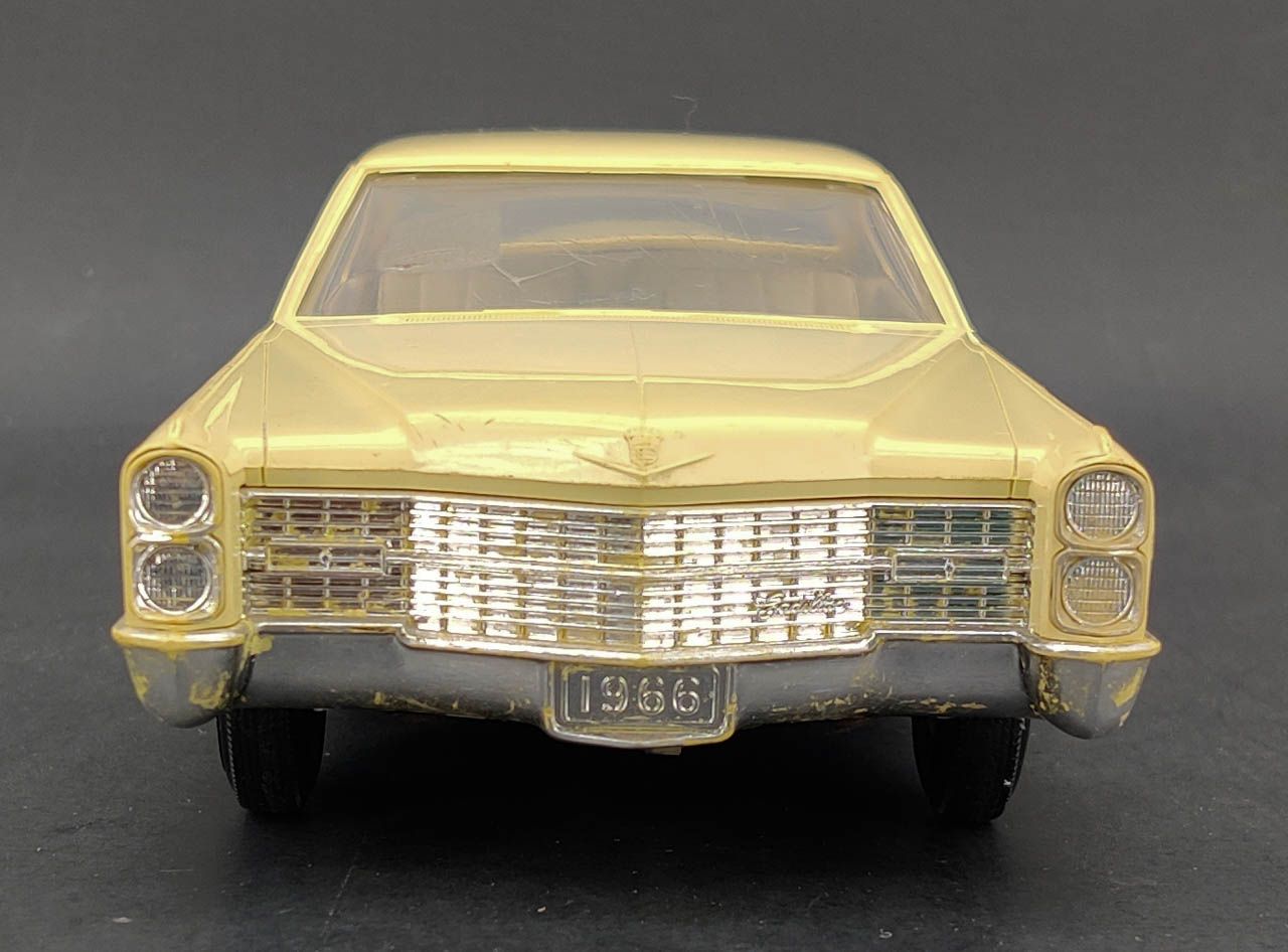 Jo Han Cadillac Coupe Deville Promo Spotlight Hobbies