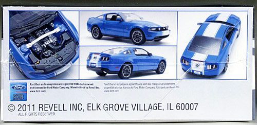 Revell Monogram 2010 Ford Mustang GT Coupe Model Kit 1/25