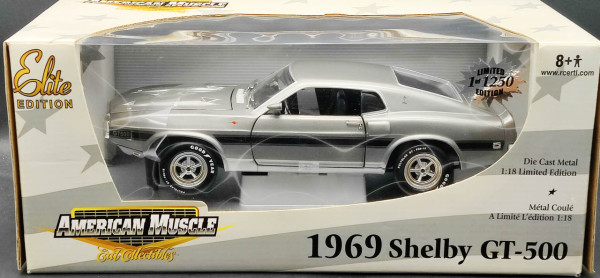 American Muscle Ertl outlets 1969 Shelby GT-500 1/18 Scale Diecast