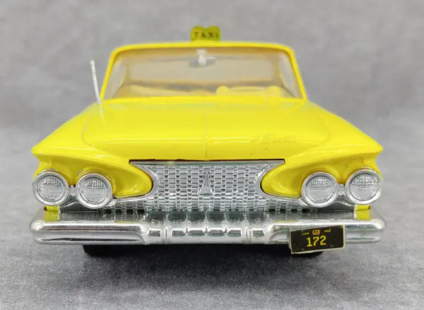 Jo-Han 1961 Plymouth Fury Hardtop Built Kit - Spotlight Hobbies