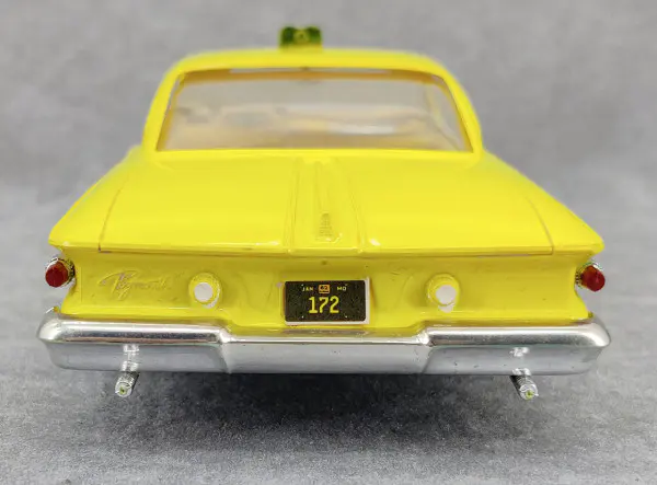 Jo-Han 1961 Plymouth Fury Hardtop Built Kit - Spotlight Hobbies